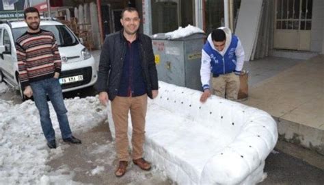 İ­n­e­g­ö­l­l­ü­ ­m­o­b­i­l­y­a­c­ı­ ­k­a­r­d­a­n­ ­k­o­l­t­u­k­ ­y­a­p­t­ı­ ­-­ ­Y­a­ş­a­m­ ­H­a­b­e­r­l­e­r­i­